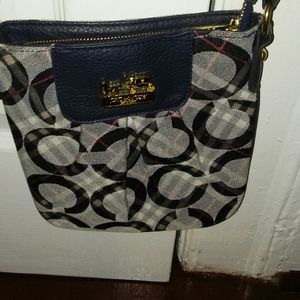 Cross body coach purse